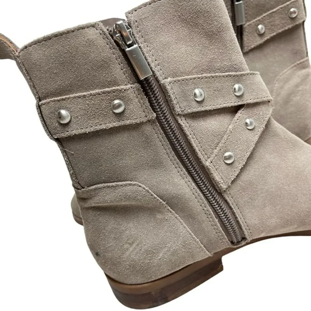 SOLE SOCIETY Taupe BELVANNE Genuine Leather Suede Ankle Boots Booties Shoes sz 8